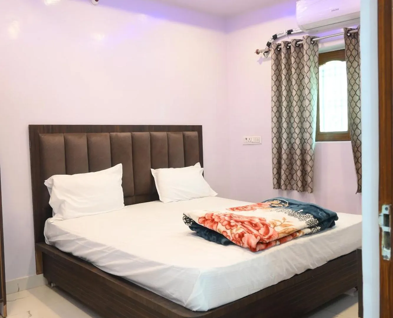 Ganpati Shree Paying Guest House Varanasi